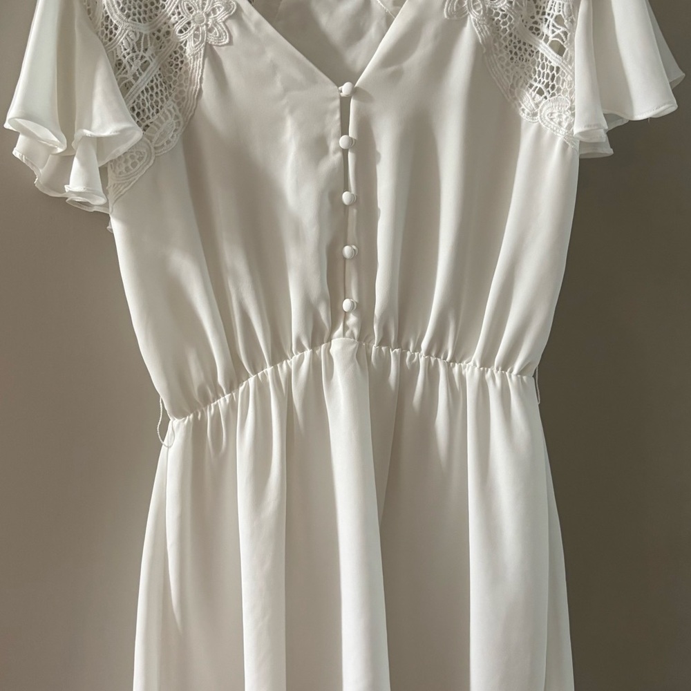Elegant White Lace Dress